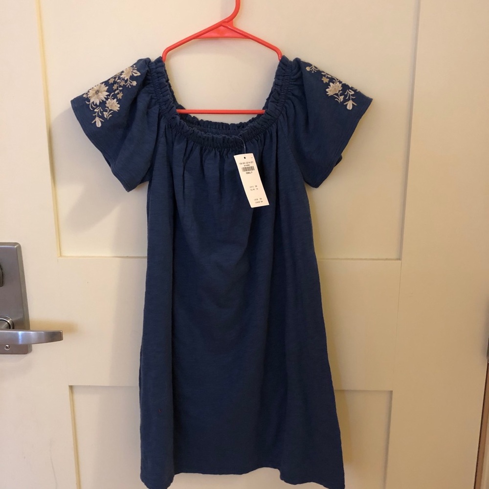 NWTS!!  Women’s Off the Shoulder Dress - XS